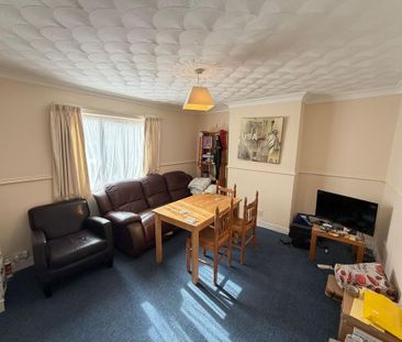 3 bedroom house share to rent - Photo 1