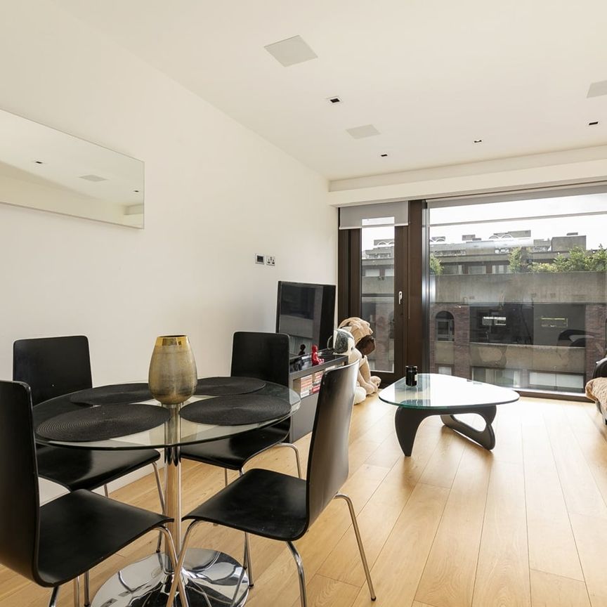 1 Bed Flat, Barbican, EC2Y - Photo 1