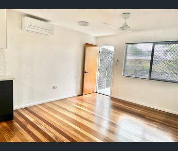 5/11 Haig Street, Kirra, Qld 4225 - Photo 1