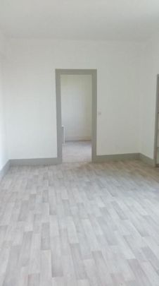 Location Appartement 4 pièces 76m² POITIERS 86000 - Photo 1