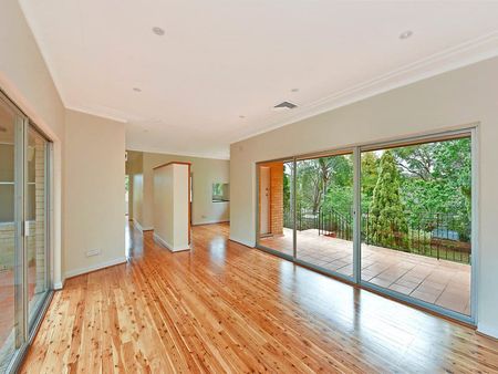 17 Todman Avenue, West Pymble - Photo 2