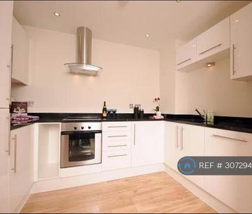 1 bedroom flat to rent - Photo 4