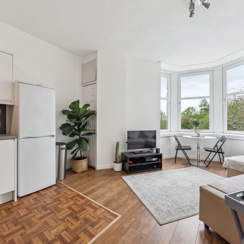 Sandbank Street Flat 2-3 - Photo 1