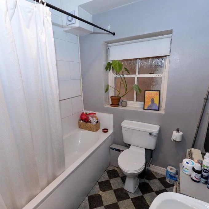 Apartment 17 48 Rossmore Drive, Ormeau, Belfast, BT7 3LA - Photo 1