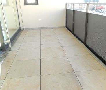 BEAUTIFUL 2 ½ PIECES – WONDERFUL VIEW! - Foto 6