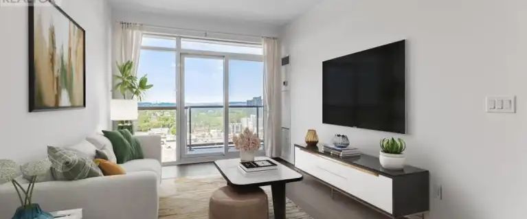 1606 - 55 ONEIDA CRESCENT | 1606 - 55 ONEIDA CRESCENT, Richmond Hill - Photo 1