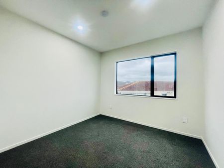 MANUREWA, 3 BEDROOMS - Photo 5