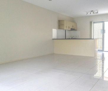 5/11 Pembroke Street, 4152, Carina Qld - Photo 2