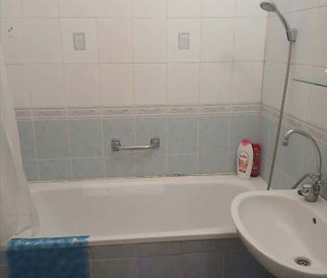 Kiadó jó állapotú panel lakás - Debrecen - Fotó 2
