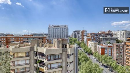 2 room luxury Apartment for rent in Madrid, Autonomous Region of Madrid - Photo 3