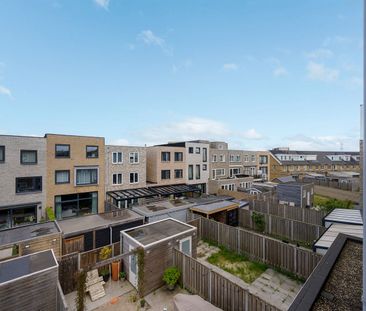 Huis te huur: Abebe Bikilastraat 18 1361 CD Almere - Photo 2