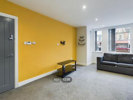 1 bedroom apartment to rent - Photo 3
