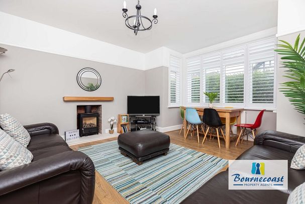 3 bedroom ground floor flat to rent - Photo 1