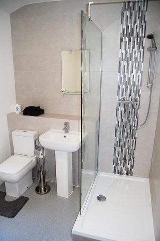 1 bedroom terraced house to rent - Photo 5