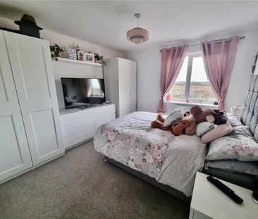 Modern two bedroom first floor apartment on popular Milton Keynes d... - Photo 5