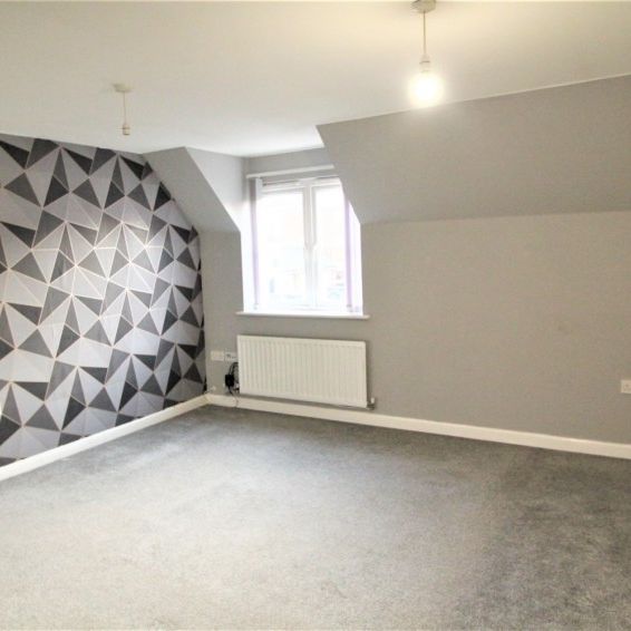 St Briavels Close, Tuffley, Gloucester, GL4 - Photo 1