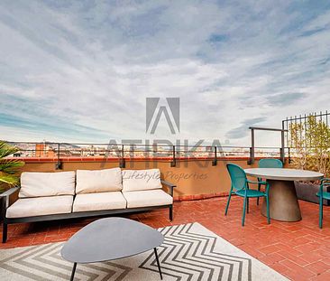 Apartamento de alquiler temporal con rooftop comunitario en Ronda Sant Antoni, Barcelona - Photo 1