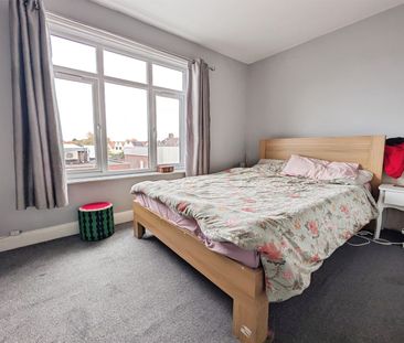 Burlington Mansions, Shirley, SO15 - Photo 3