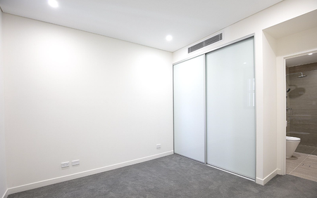 Two Bedroom Apartment - Photo 4