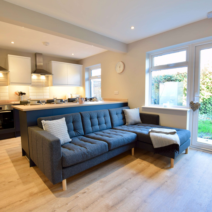 🌟Premium En-Suite Room🌟 Bedroom A - Photo 1