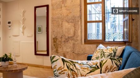 1 room luxury Apartment for rent in Valencia, Spain - Photo 3
