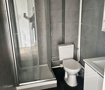 A LOUER 3 PIECES 45m² 93170 BAGNOLET - Photo 5