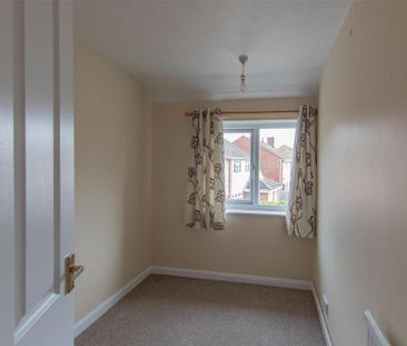 3 bedroom terraced house to rent - Photo 6