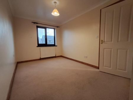 3 bedroom detached house to rent - Photo 4