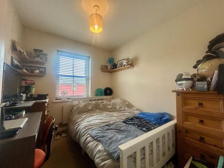 2 bedroom property to rent - Photo 4