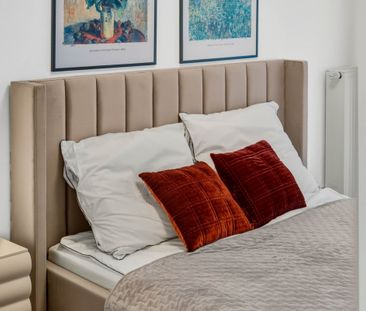 Warszawa, Krochmalna - Photo 2