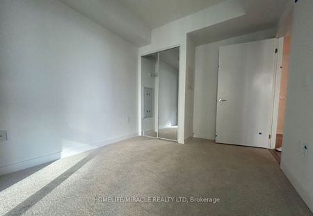 For Lease - 230 Simcoe Street Unit# 2421, Toronto, Ontario - Photo 5