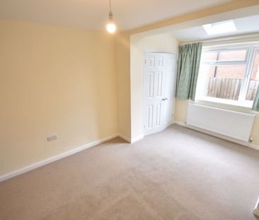 Topsham Road, Exeter - Photo 2