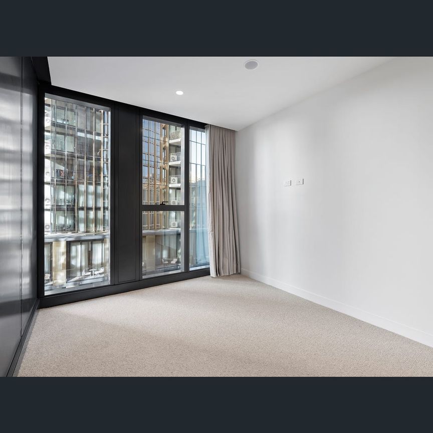 1707/687 La Trobe St, Docklands, Vic 3008 - Photo 1