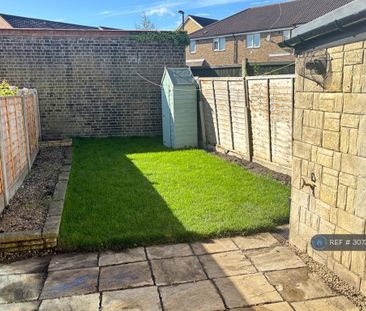2 bedroom terraced house to rent - Photo 6