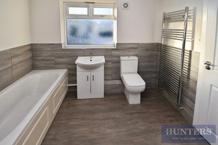 2 bedroom Bungalow To Let Total Size: 636 SQ FT - Photo 2