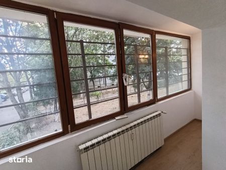 Apartament spatios 2 camere Colentina, D-na Ghica, prima inchiriere - Fotografie 2