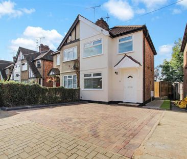 3 bedroom semi-detached house to rent - Photo 3