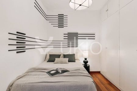 4 room luxury Apartment for rent in Barcelona, Spain - Photo 2