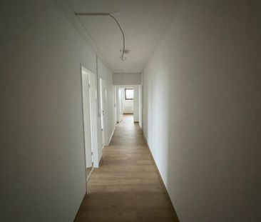 Große 3-Zimmer-Wohnung in Darmstadt-Eberstadt - jetzt bewerben ! - Photo 3