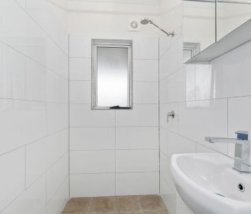 12 Nott Street, Edgeworth NSW 2285 - House For Rent | Domain - Photo 6