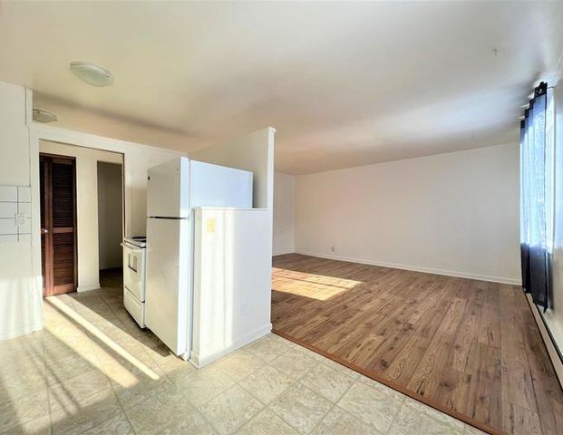 Cambridge | 1600 Alexandra St., Regina - Photo 1