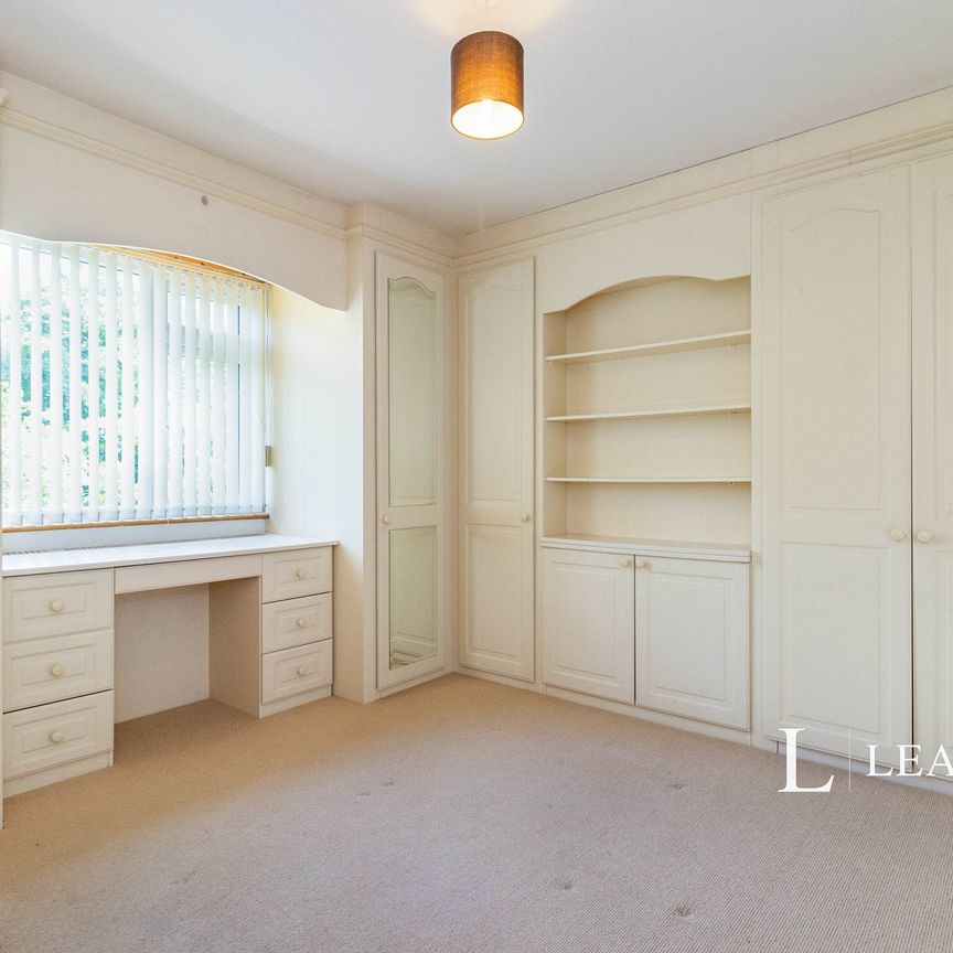 Ruden Way, Epsom, KT17 - Photo 1