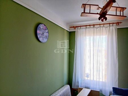 Kiadó átlagos állapotú panel lakás - Miskolc - Fotó 2