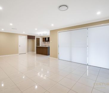 Large Family Home - Photo 1