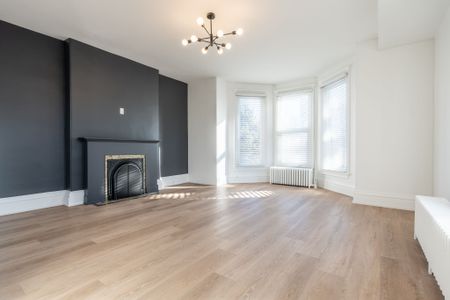 For Lease - 322 Mount Albion Road Unit# B, Hamilton, Ontario - Photo 4