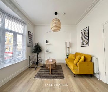 1 Bedroom Flat - Photo 1