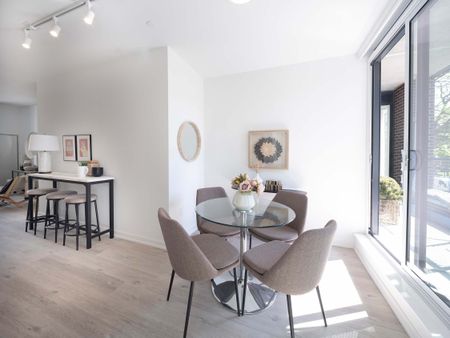 For Lease - 4365 Bloor Street Unit# 229, Toronto, Ontario - Photo 4