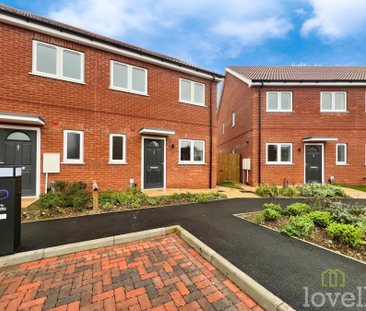 2 bedroom Terraced House To Let - Photo 4