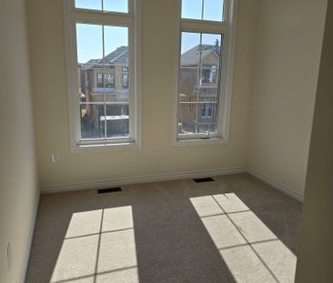 For Lease - 73 Conboy Drive, Erin, Ontario - Photo 5