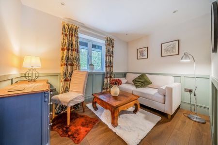 3 bedroom detached house to rent - Photo 2